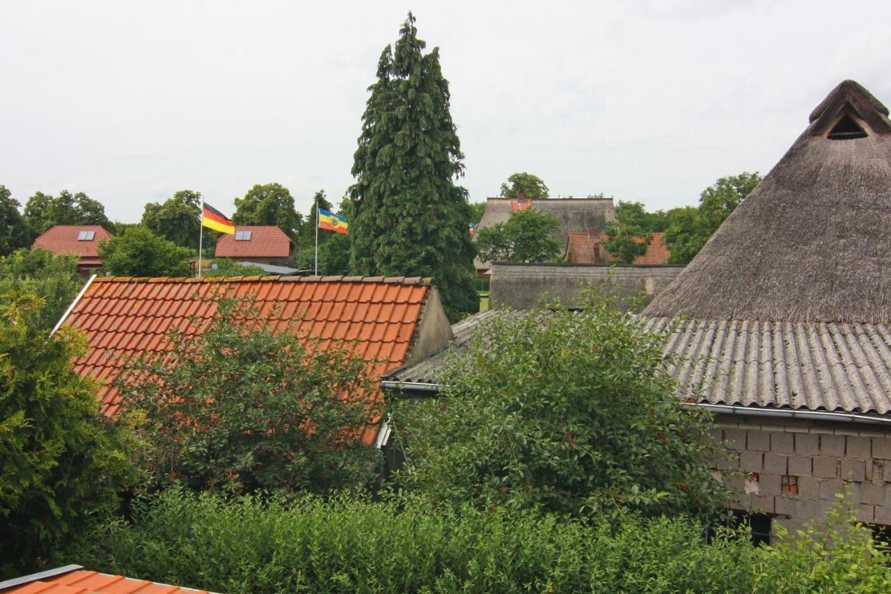 Apartment, Karft Eksteriør billede